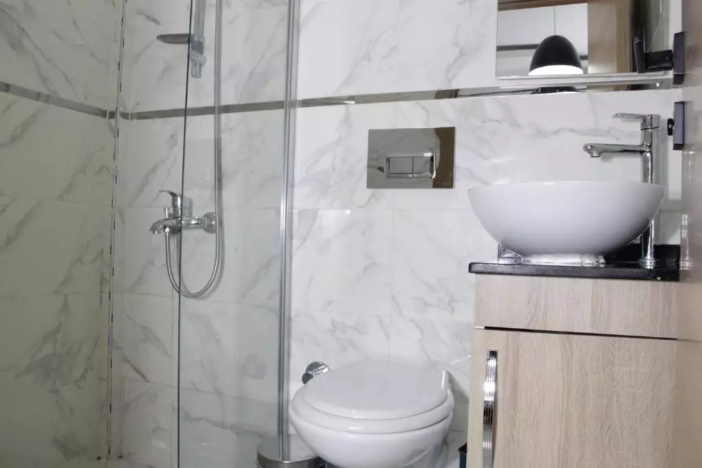 سرویس بهداشتی solo hotel